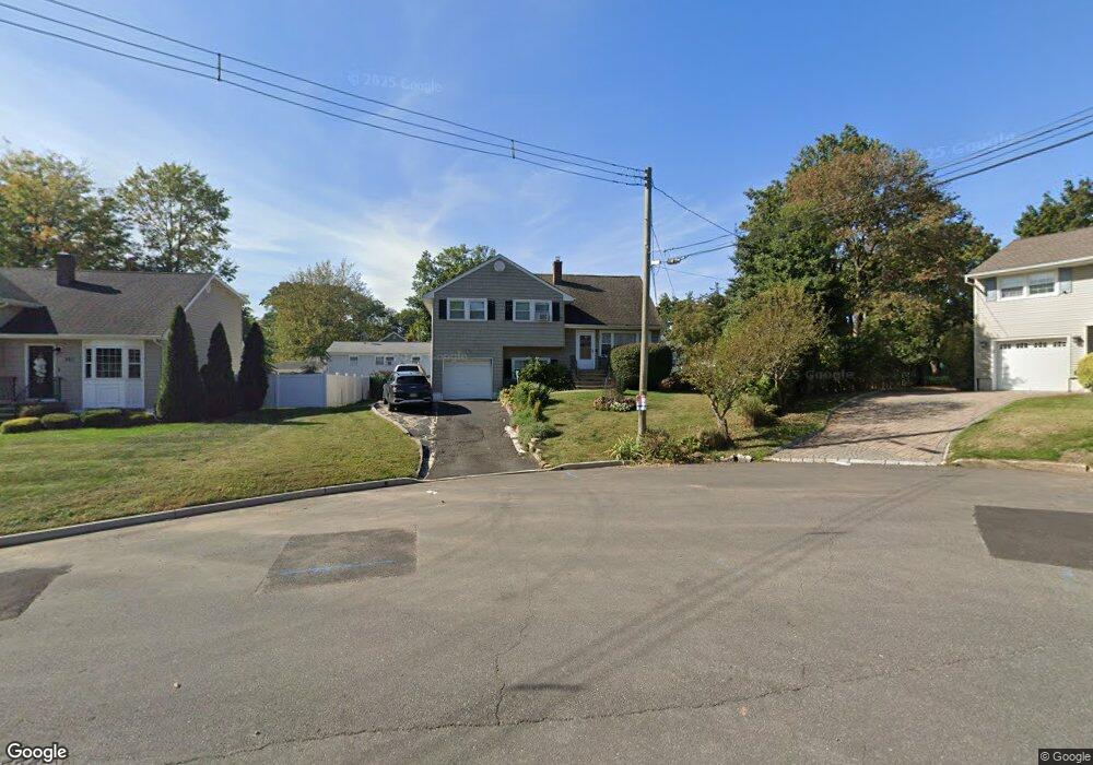 211 Stahls Way, North Plainfield, NJ 07060 - photo 1