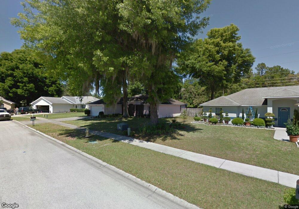 6921 Oakcrest Way, Zephyrhills, FL 33542 - photo 1