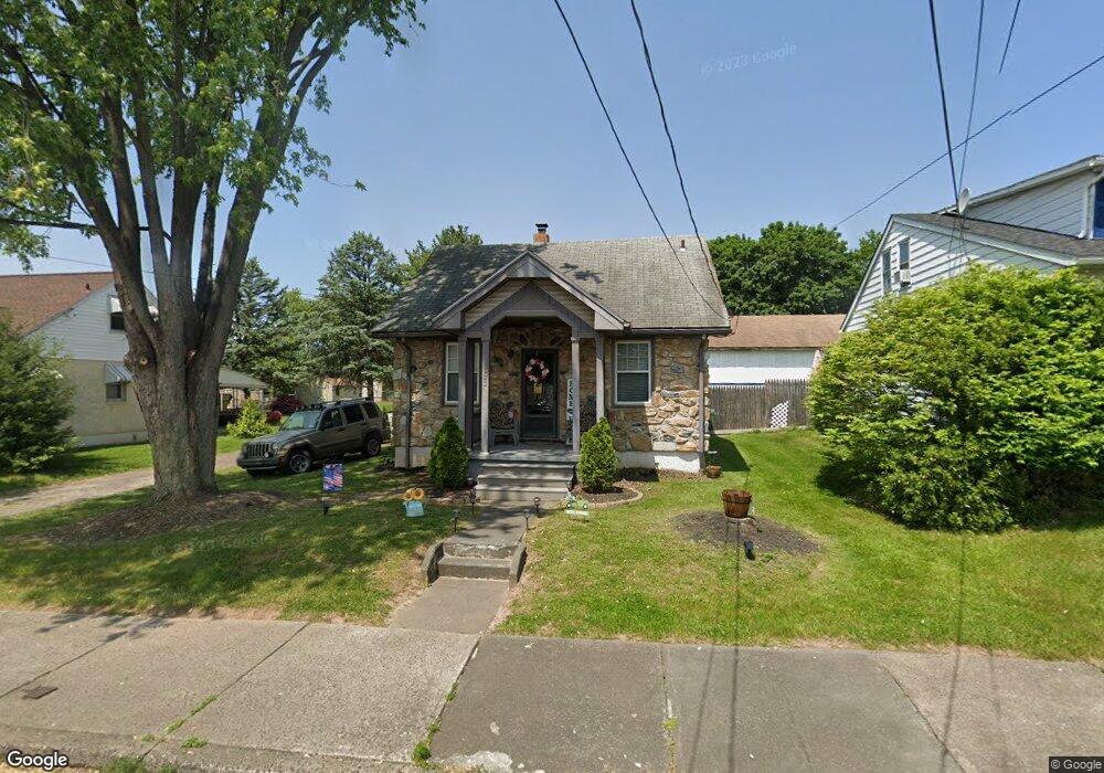 623 E Race St, Pottstown, PA 19464 - photo 1