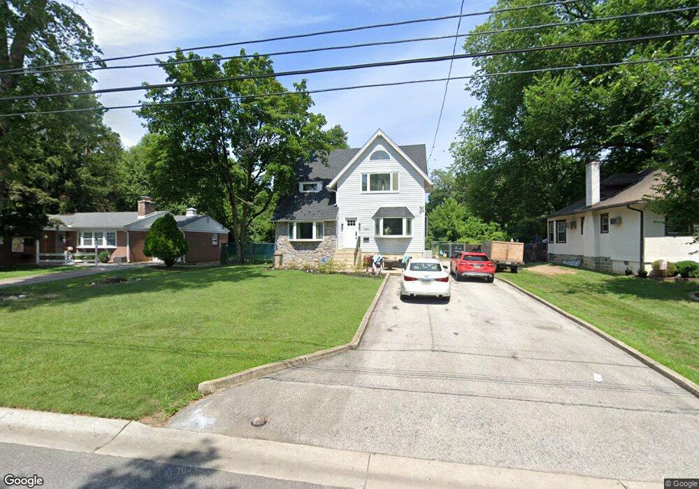 817 Green Ln, Secane, PA 19018 - photo 1