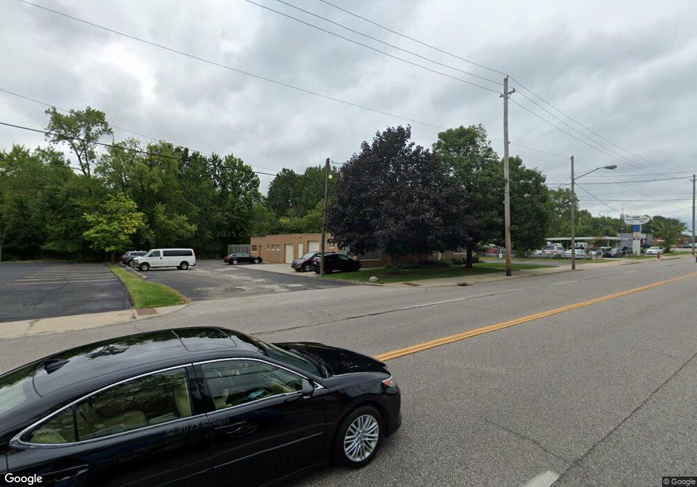 17011 Broadway Ave, Maple Heights, OH 44137 - photo 1