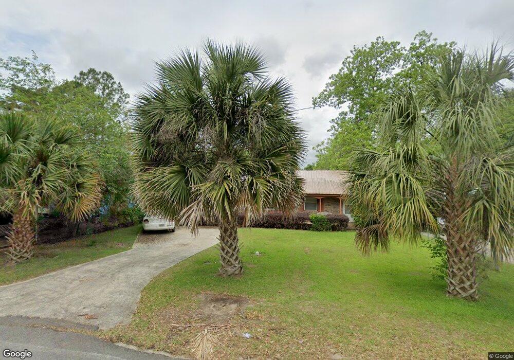 108 Grove Ave, Fitzgerald, GA 31750 - photo 1