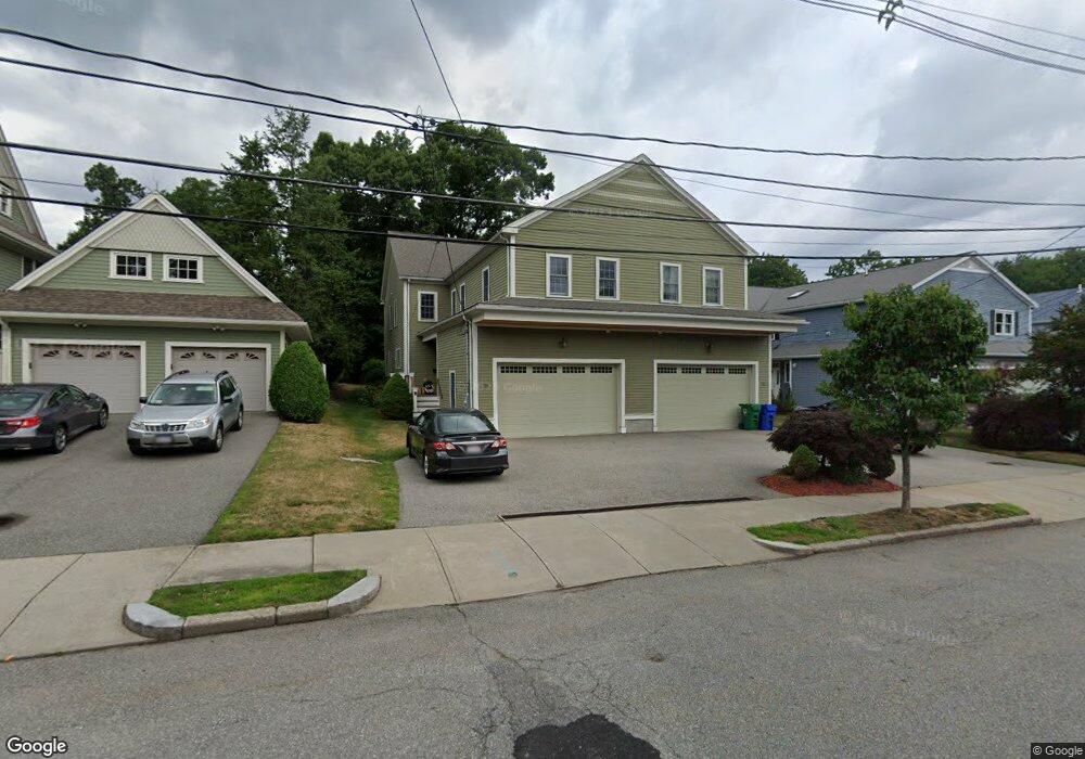 35 Tanglewood Rd unit 1, Newton Center, MA 02459 - photo 1