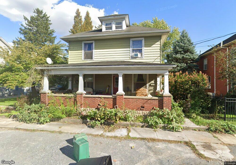 316 S Market Ave, Mount Joy, PA 17552 - photo 1