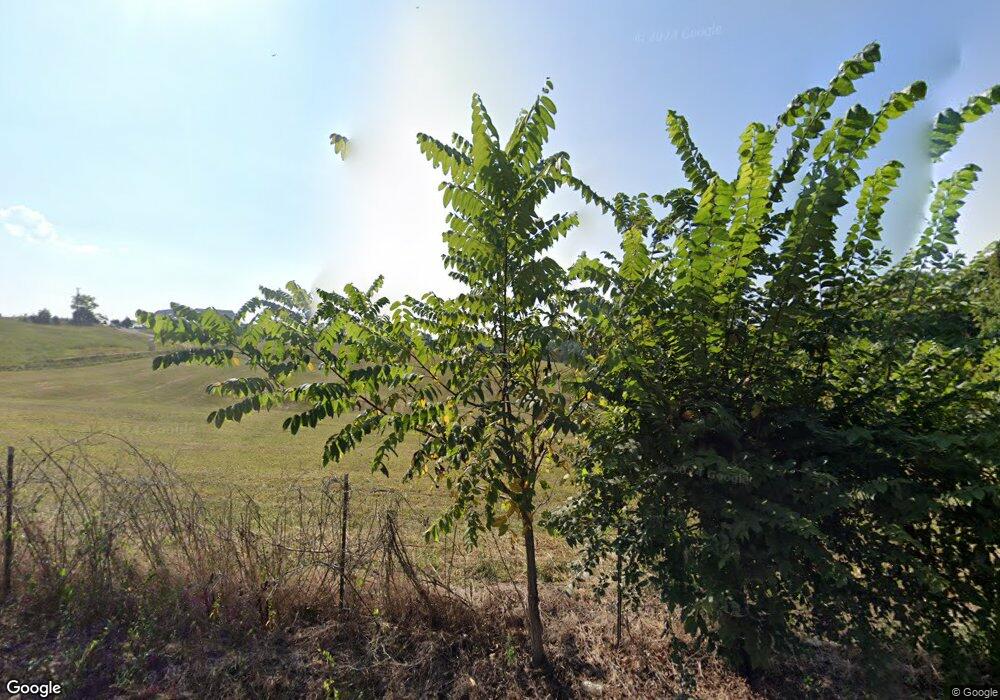 615 Darkey Springs Rd, Walling, TN 38587 - photo 1