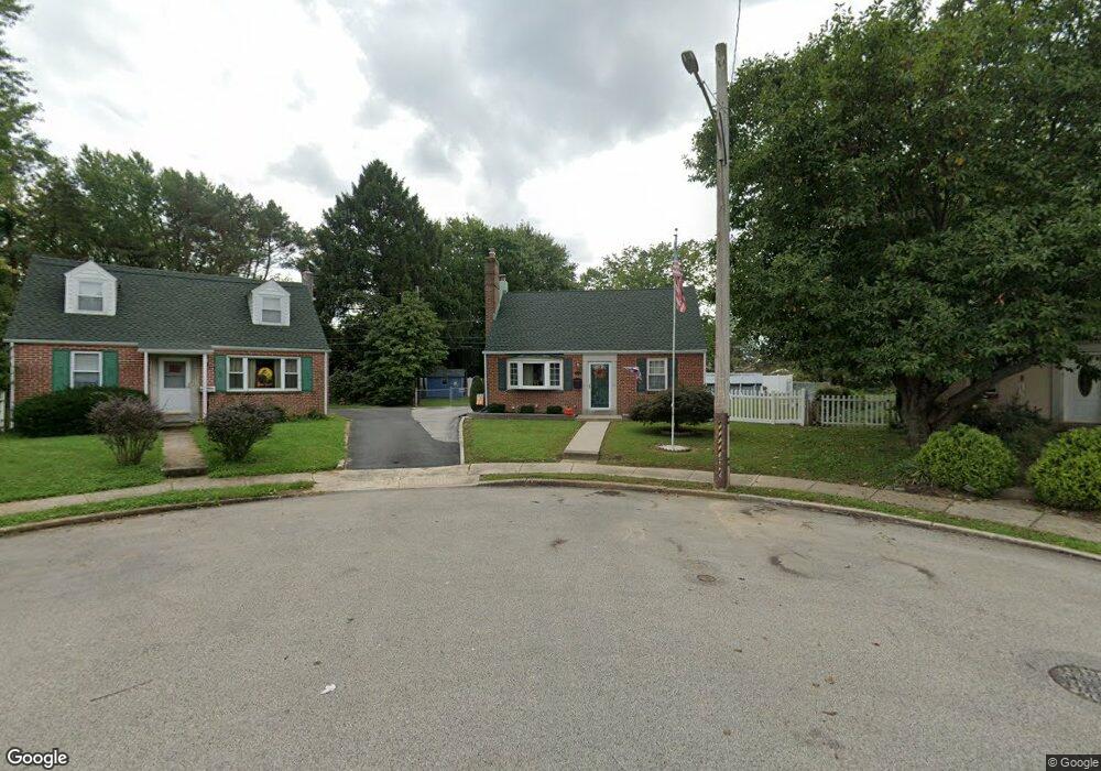 726 Pearl Cir, Morton, PA 19070 - photo 1