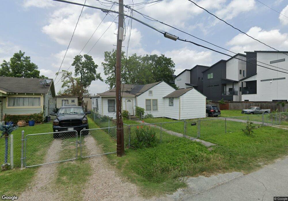 133 E 38th St, Houston, TX 77018 - photo 1