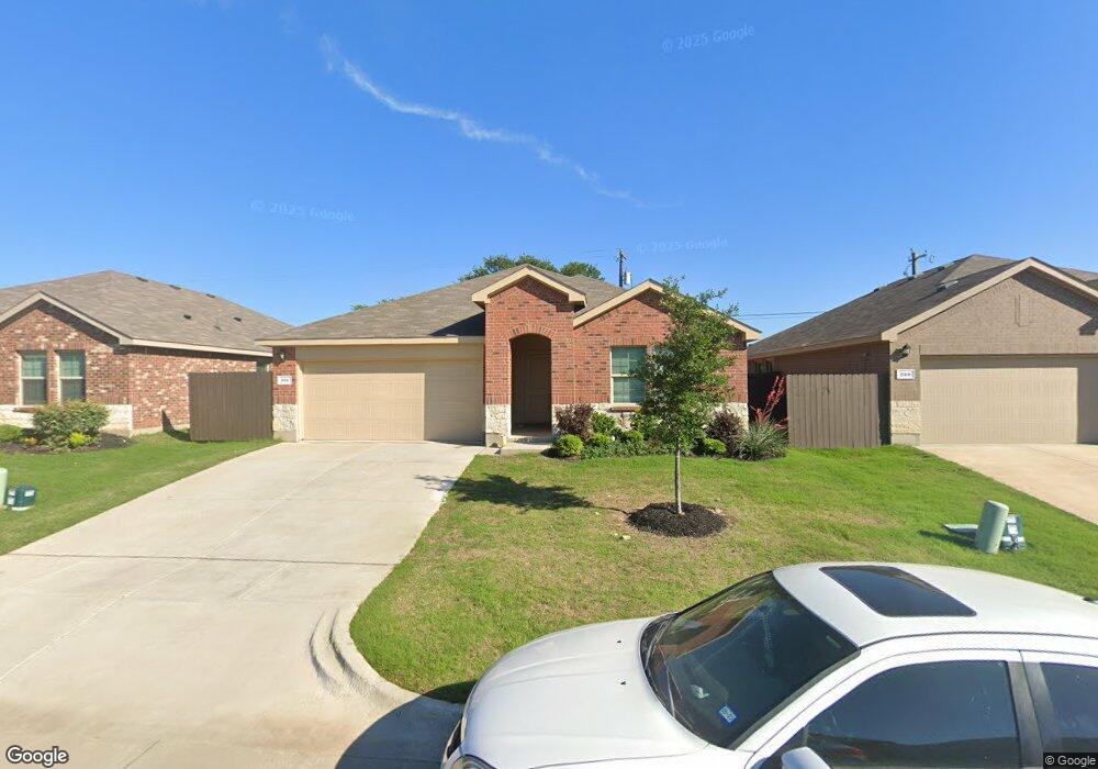 302 Seclusion Dr, Cleburne, TX 76033 - photo 1