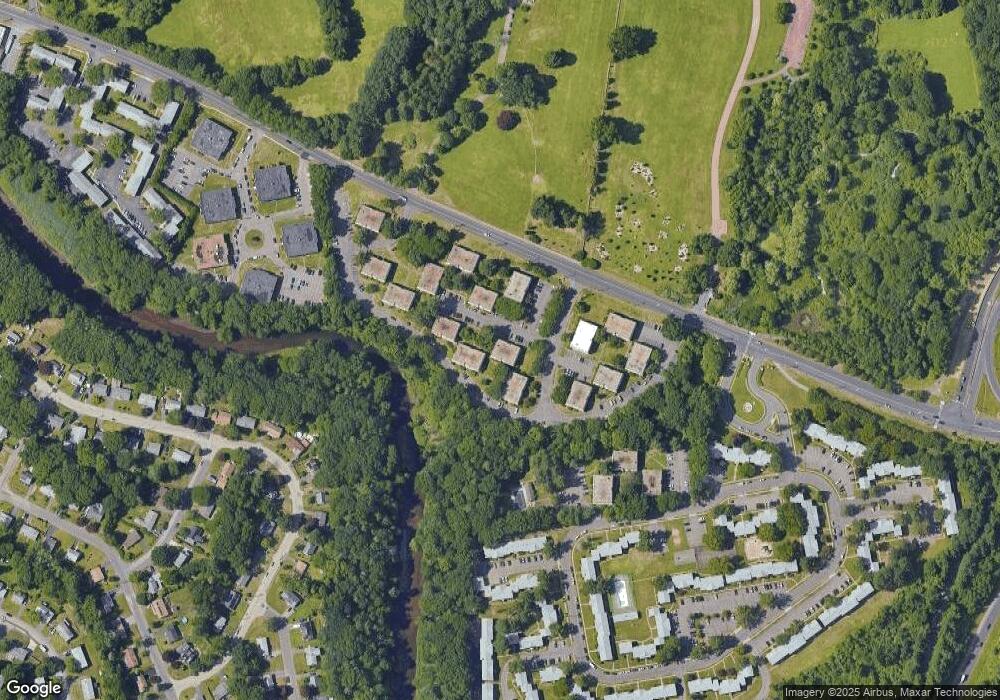 1186 Middle Turnpike W unit C1, Manchester, CT 06040 - photo 1