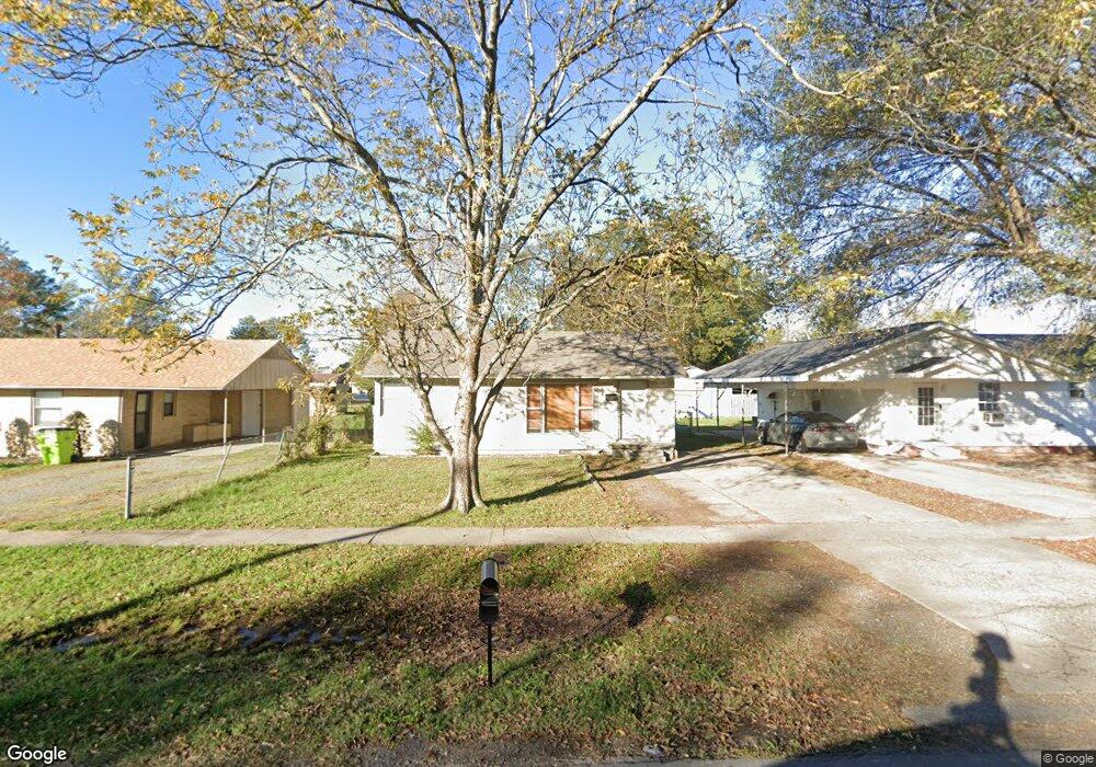 1916 S Lowe St, Stuttgart, AR 72160 - photo 1