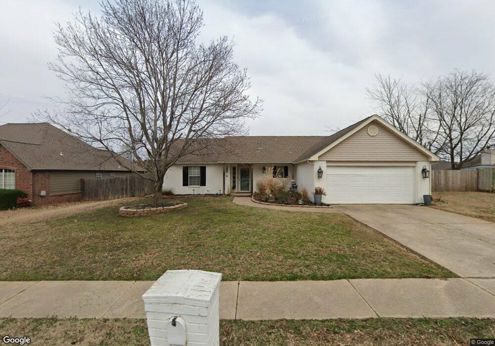 11725 S Forest Ave, Jenks, OK 74037 - photo 1