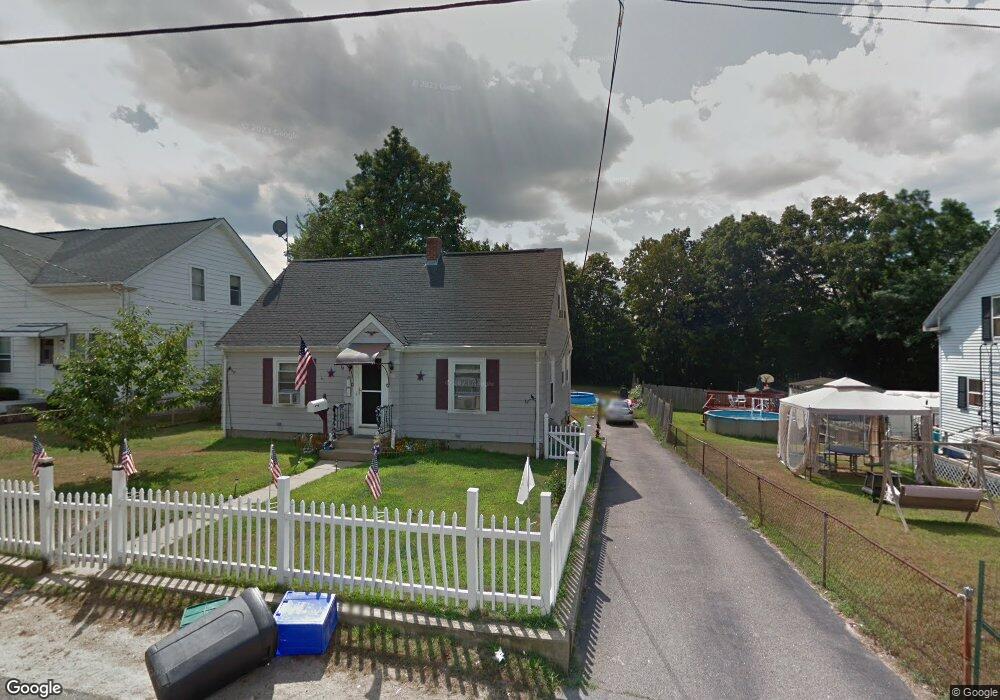 32 1/2 Parker St, West Warwick, RI 02893 - photo 1