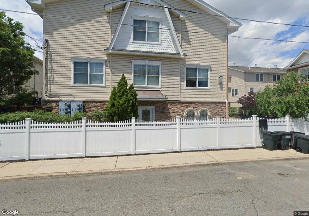 10 Jeanine Ln, Wallington, NJ 07057 - photo 1