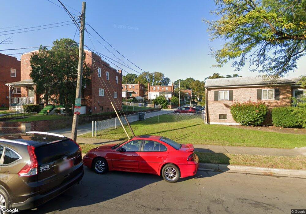 11 55th St SE, Washington, DC 20019 - photo 1