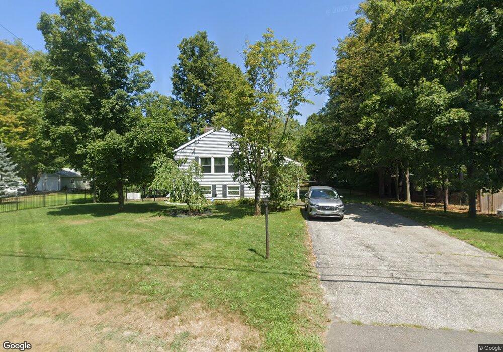 896 Bodwell Rd, Manchester, NH 03109 - photo 1