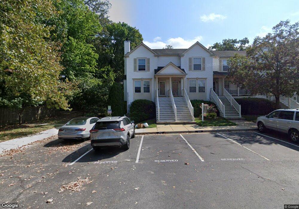 1714 Fallowfield Ct, Crofton, MD 21114 - photo 1