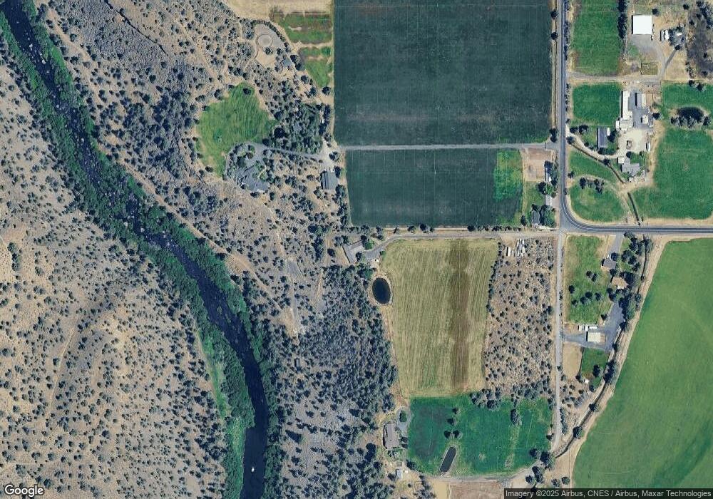 6060 SW Coyote Ave, Redmond, OR 97756 - photo 1