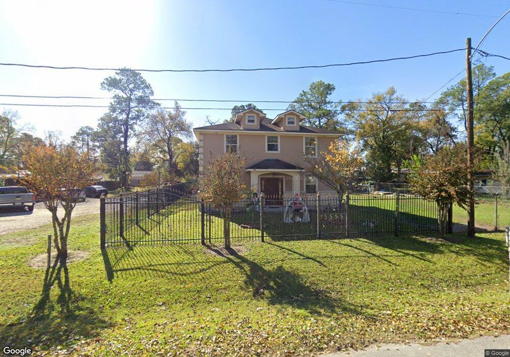 5738 Gaston St, Houston, TX 77016 - photo 1