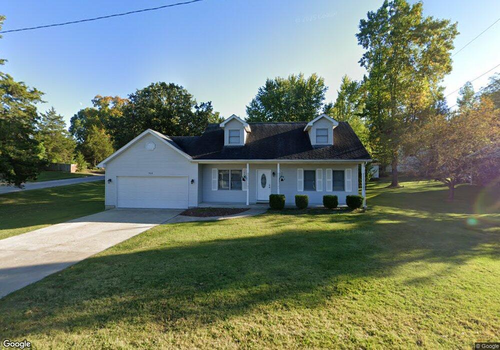 906 Sycamore Dr, Rolla, MO 65401 - photo 1
