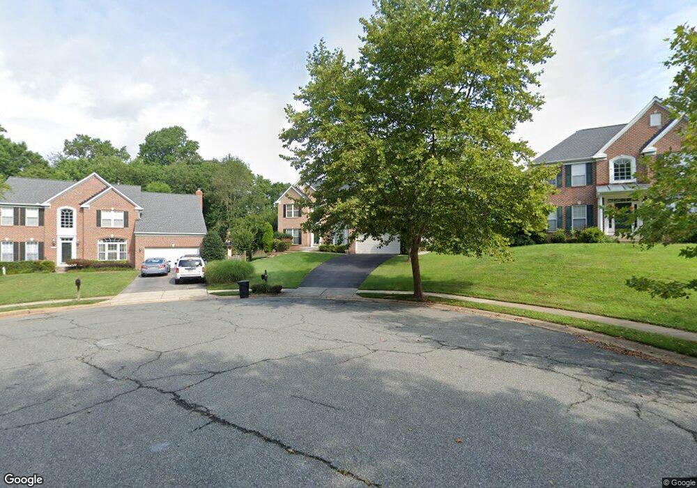 11240 Chaucers Ridge Ct, Laurel, MD 20723 - photo 1