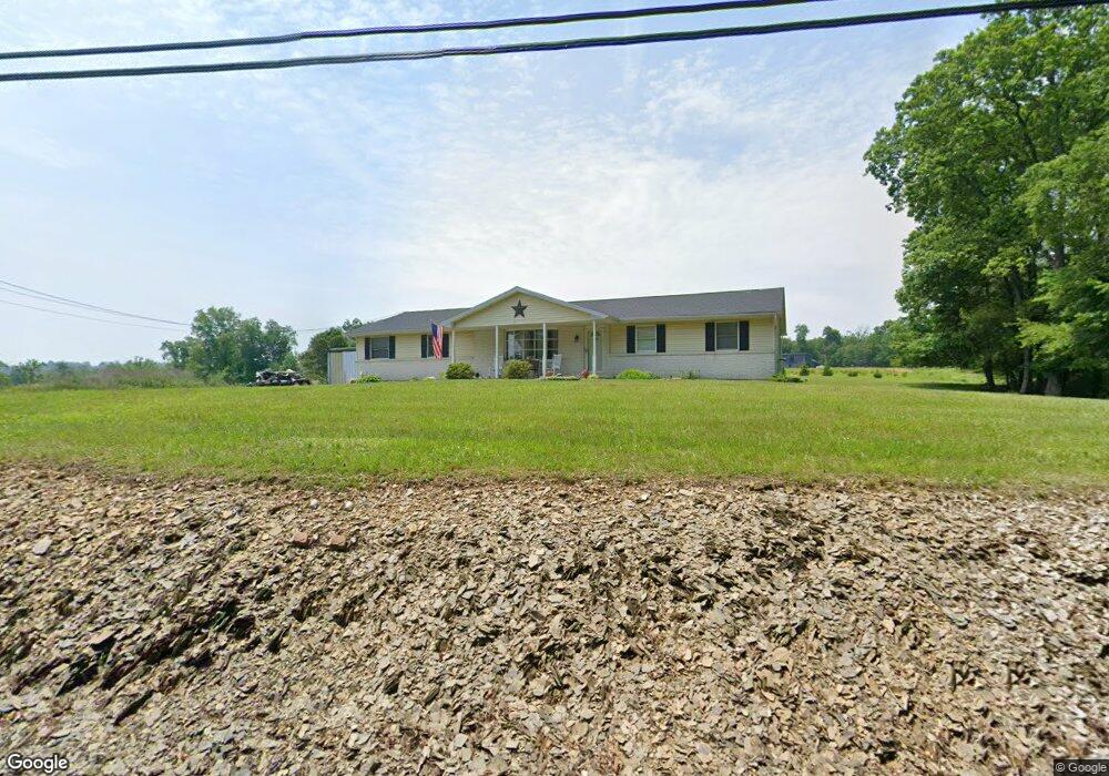 8268 Rextown Rd, Slatington, PA 18080 - photo 1