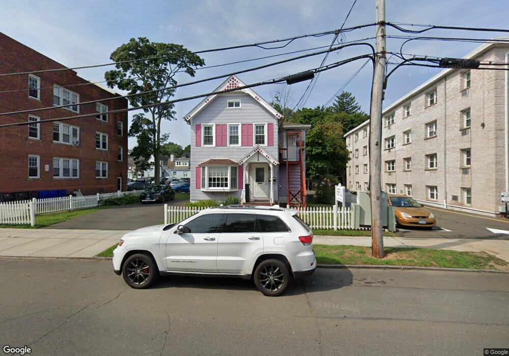 718 Savin Ave, West Haven, CT 06516 - photo 1