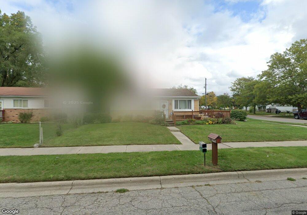 3600 Coachlight Common St, Lansing, MI 48911 - photo 1