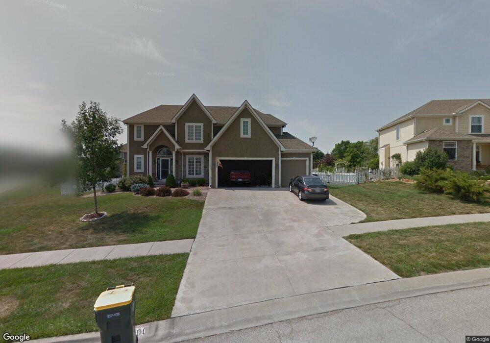 1200 Joshua Ct, Lansing, KS 66043 - photo 1