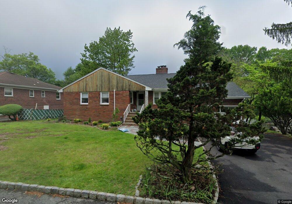 68 Bentley Rd, Cedar Grove, NJ 07009 - photo 1