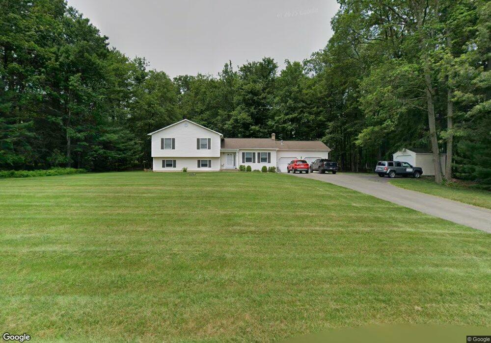 102 Forest Dr W, Saylorsburg, PA 18353 - photo 1