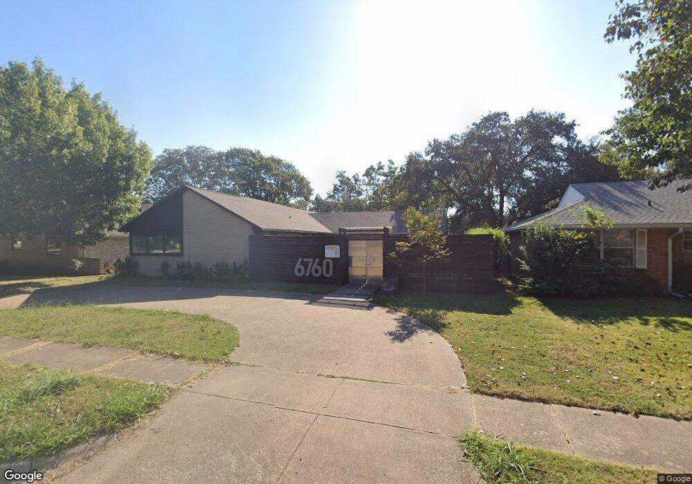 6760 E Mockingbird Ln, Dallas, TX 75214 - photo 1