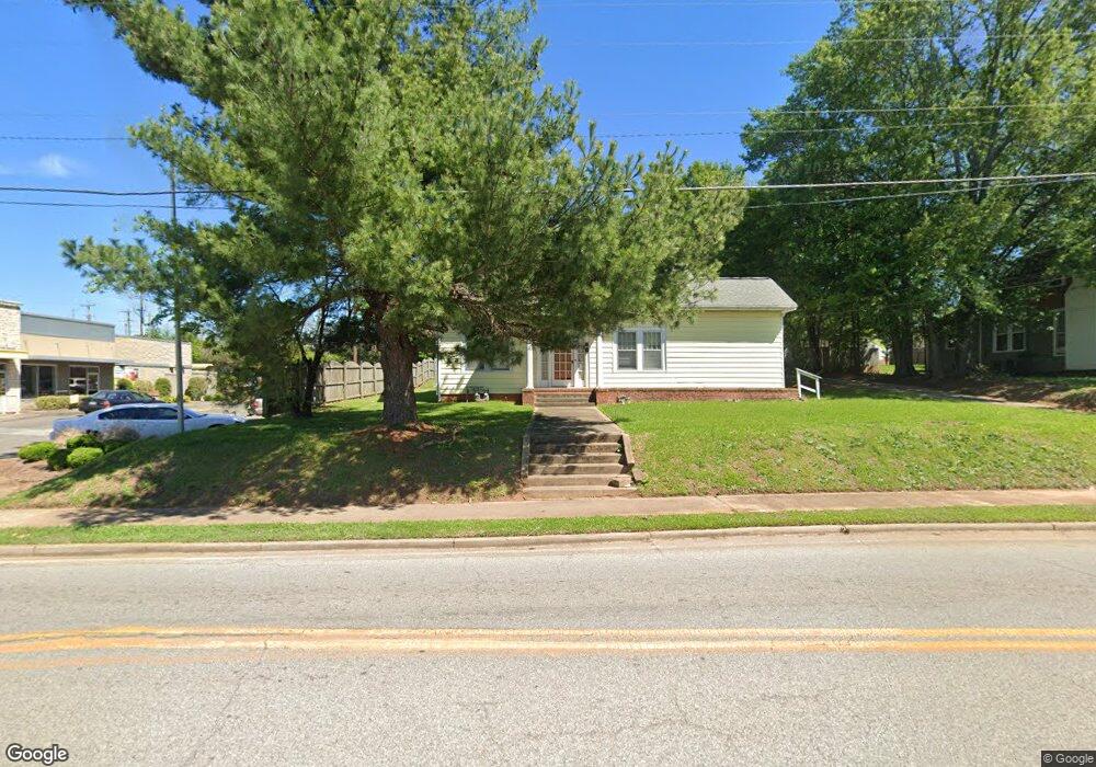 210 Forsyth St, Barnesville, GA 30204 - photo 1