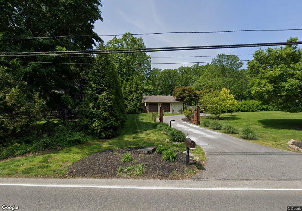 622 Sugartown Rd, Malvern, PA 19355 - photo 1