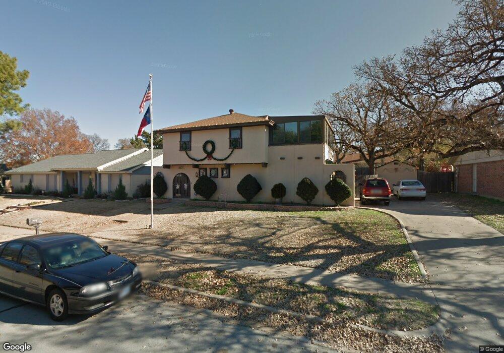 3628 Wayne Ct, Bedford, TX 76021 - photo 1