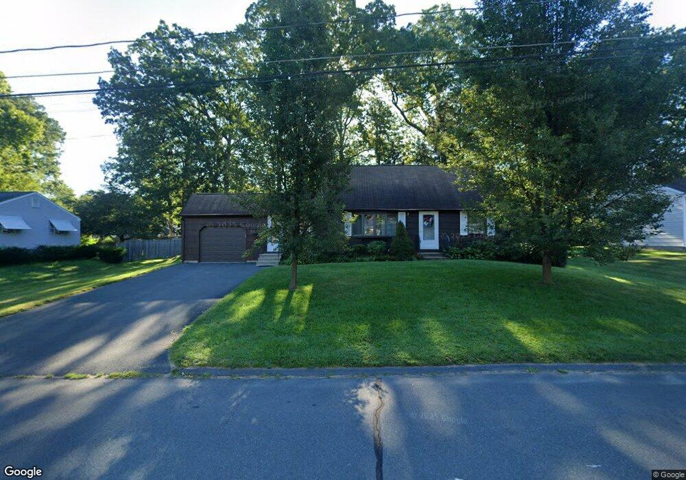 31 Standish St, Enfield, CT 06082 - photo 1