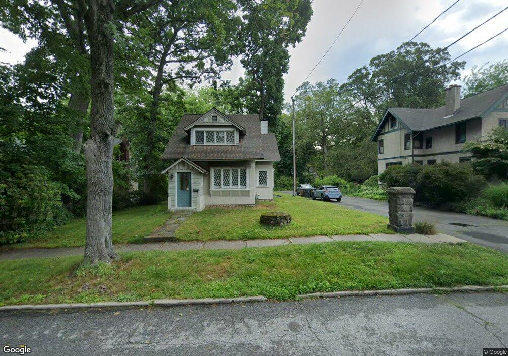 43 Oakdale Rd, Stamford, CT 06906 - photo 1
