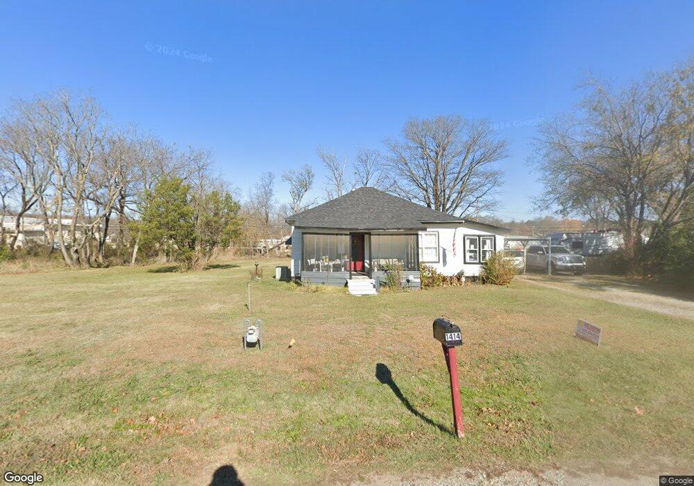 1414 W Broadway St, Henryetta, OK 74437 - photo 1