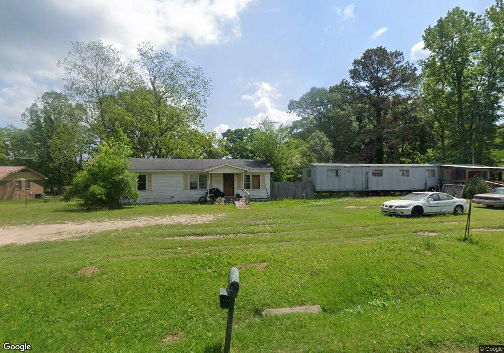 552 Magnolia Rd, Laurel, MS 39443 - photo 1