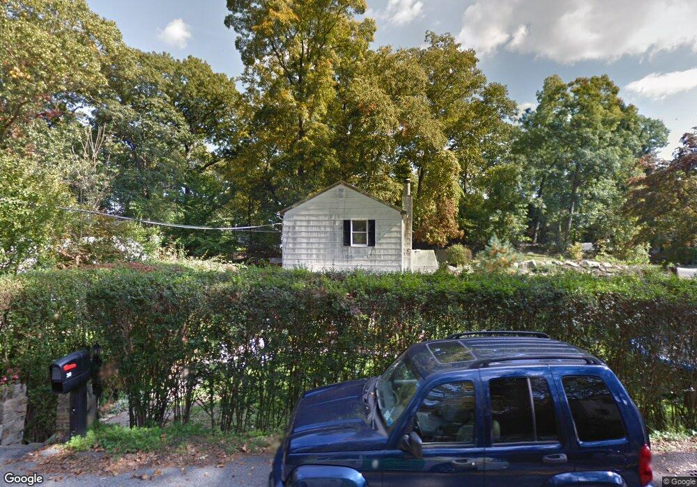 30 Avon Rd, Lake Peekskill, NY 10537 - photo 1