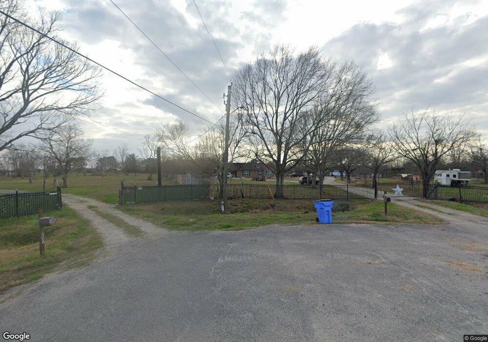 8830 Amanda Ln, Manvel, TX 77578 - photo 1