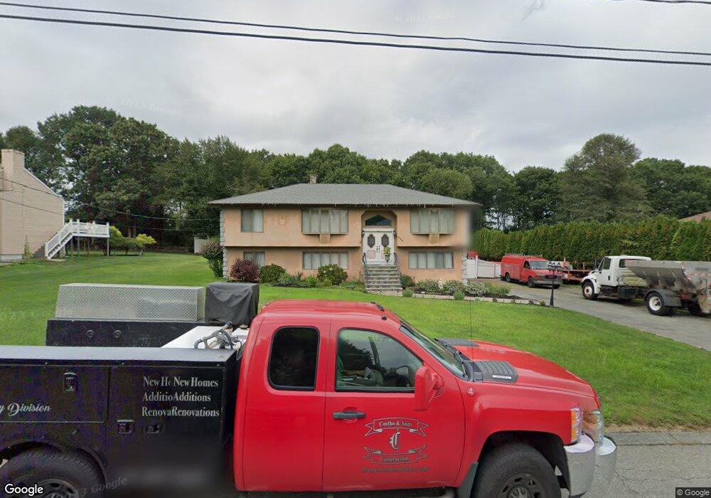 356 Blossom Hill Dr, Westport, MA 02790 - photo 1