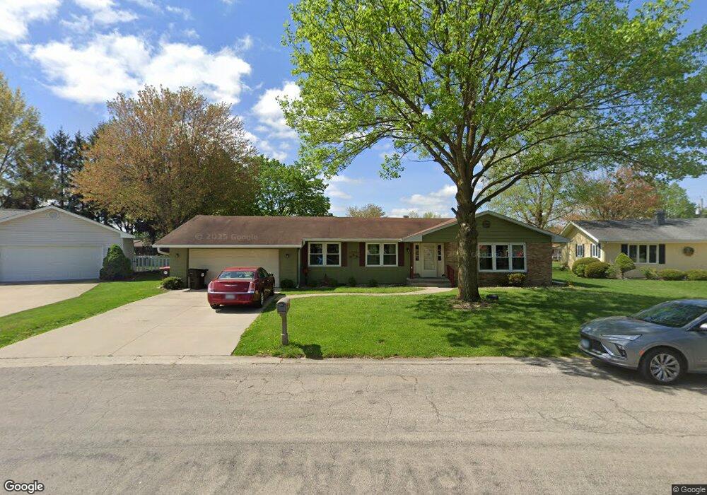 165 Allison Dr, Lincoln, IL 62656 - photo 1