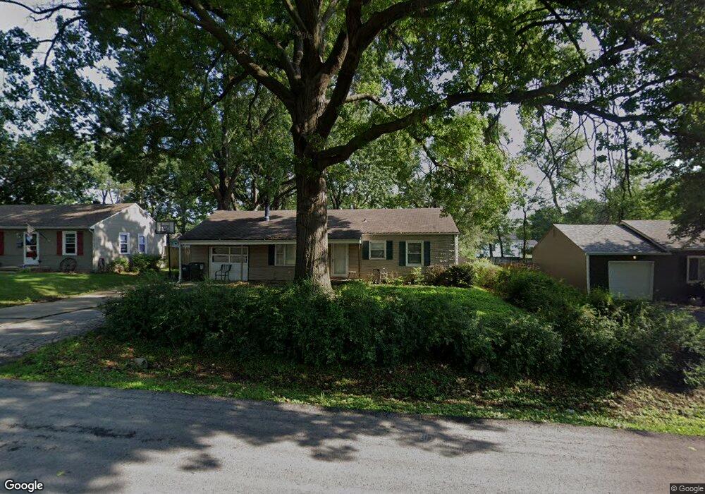 11212 W 69th St, Shawnee, KS 66203 - photo 1