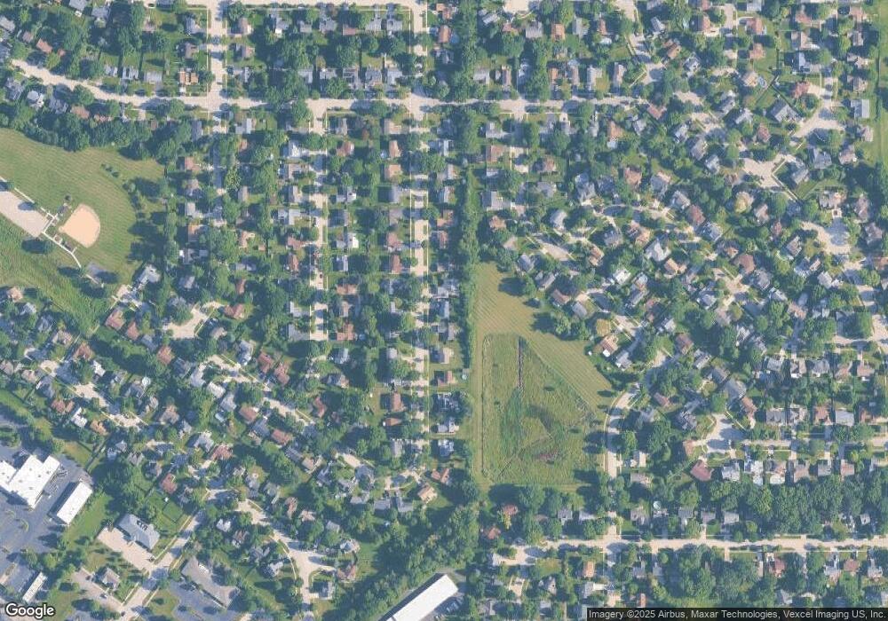 1030 Applewood Ln, Algonquin, IL 60102 - photo 1