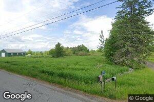 153 Ludwig Rd, Hope, ME 04847