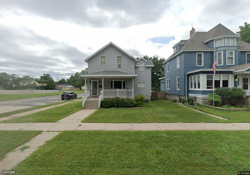 1501 7th St, Menominee, MI 49858 - photo 1