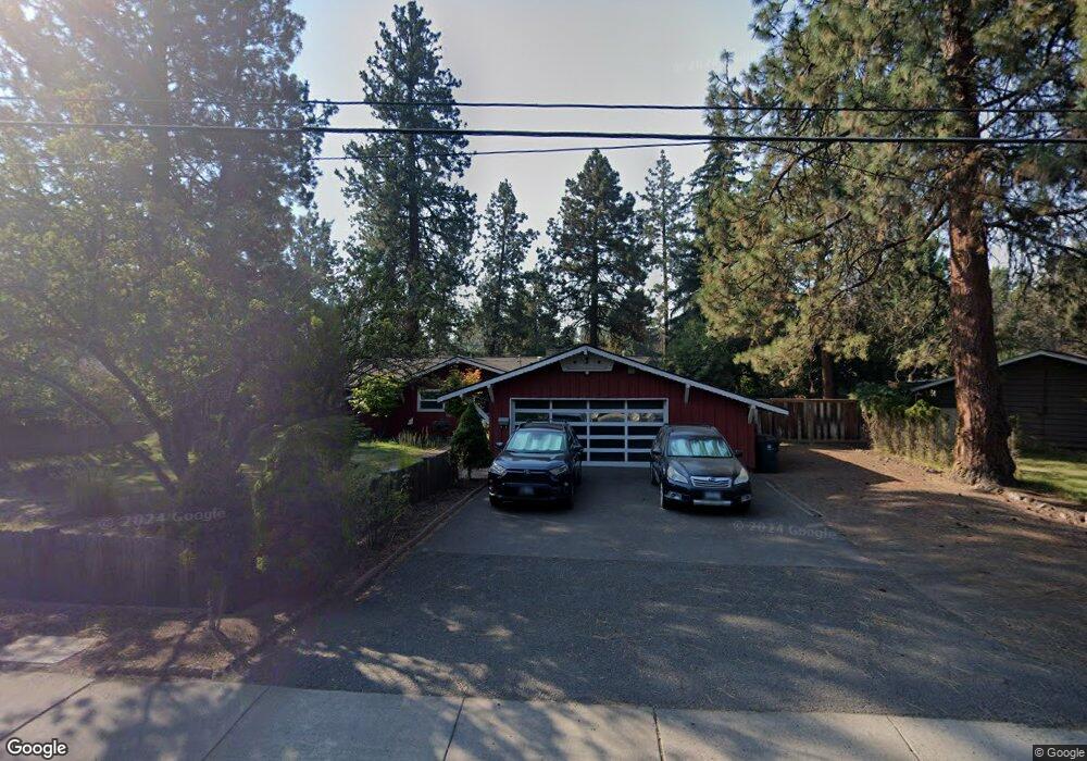 1211 NE Bear Creek Rd, Bend, OR 97701 - photo 1