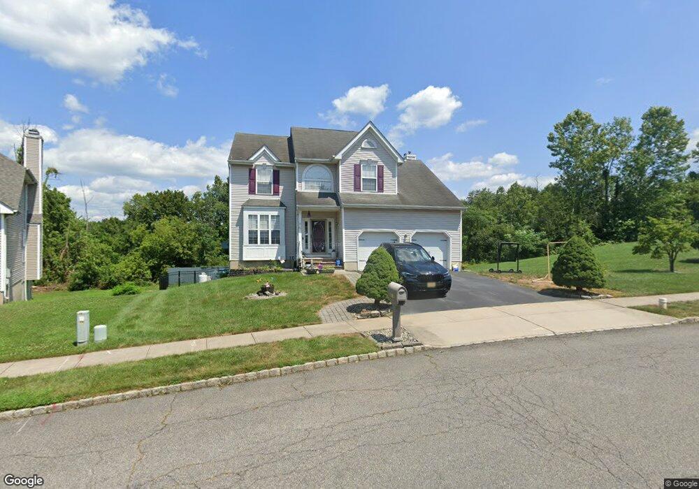 237 Knoll View Dr, Phillipsburg, NJ 08865 - photo 1