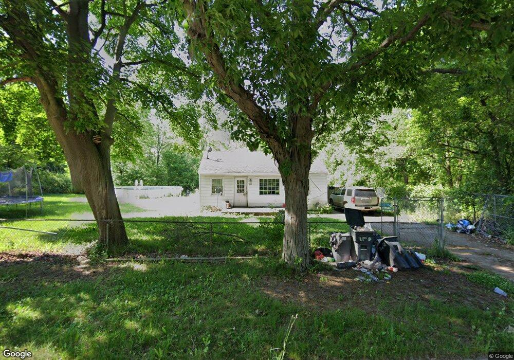 1389 W Cass Ave, Flint, MI 48505 - photo 1