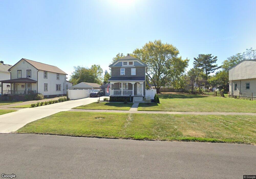 2420 E 29th St, Lorain, OH 44055 - photo 1